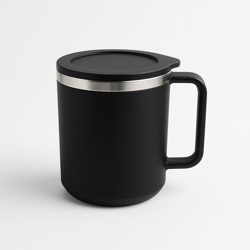 Close-up of the silicone lid seal on the coffee mug